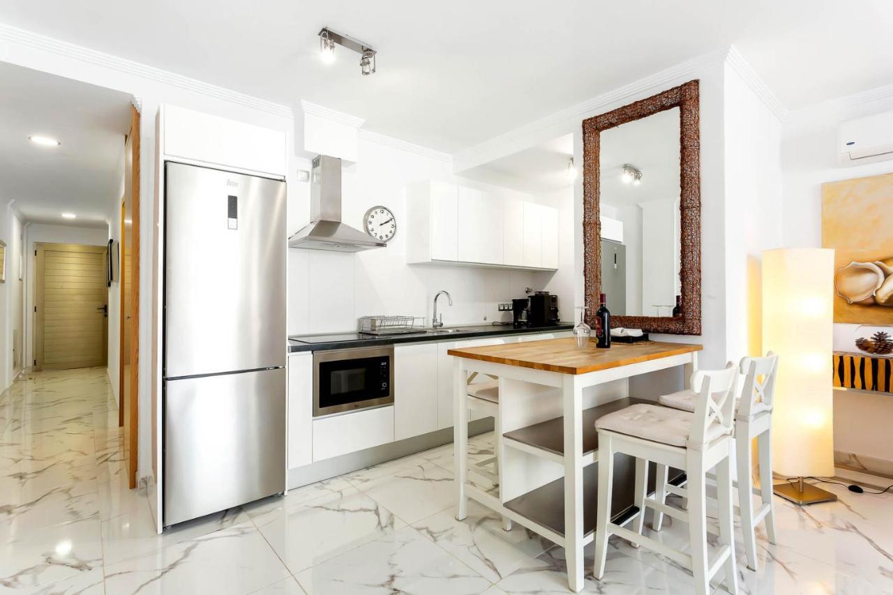 Ribera Del Puerto - Luxe Apartement With Great Terrace And Sea View 莫甘海滩 外观 照片
